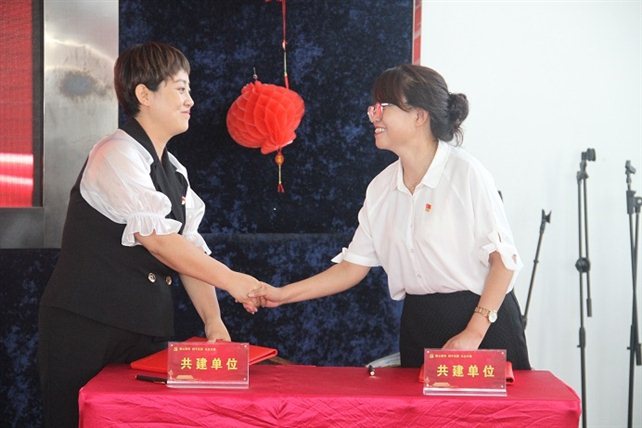 3af2443643ca98819d99810b703147e